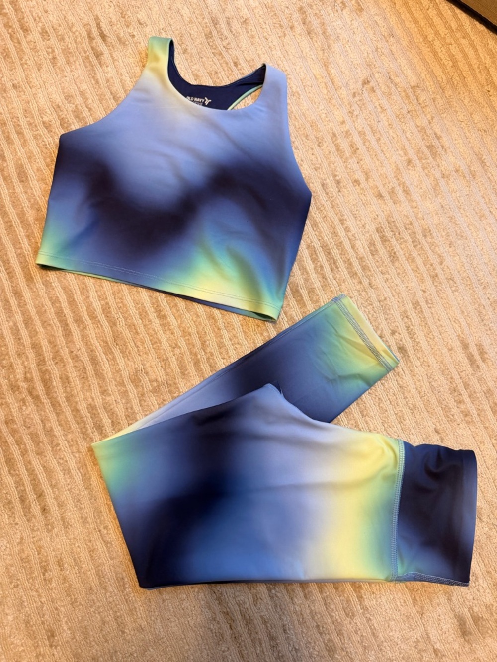 Old Navy Girls Blue Green Ombre Active Set